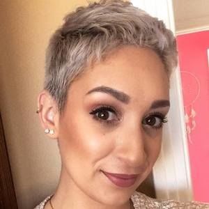 Meet your Posher, Alina